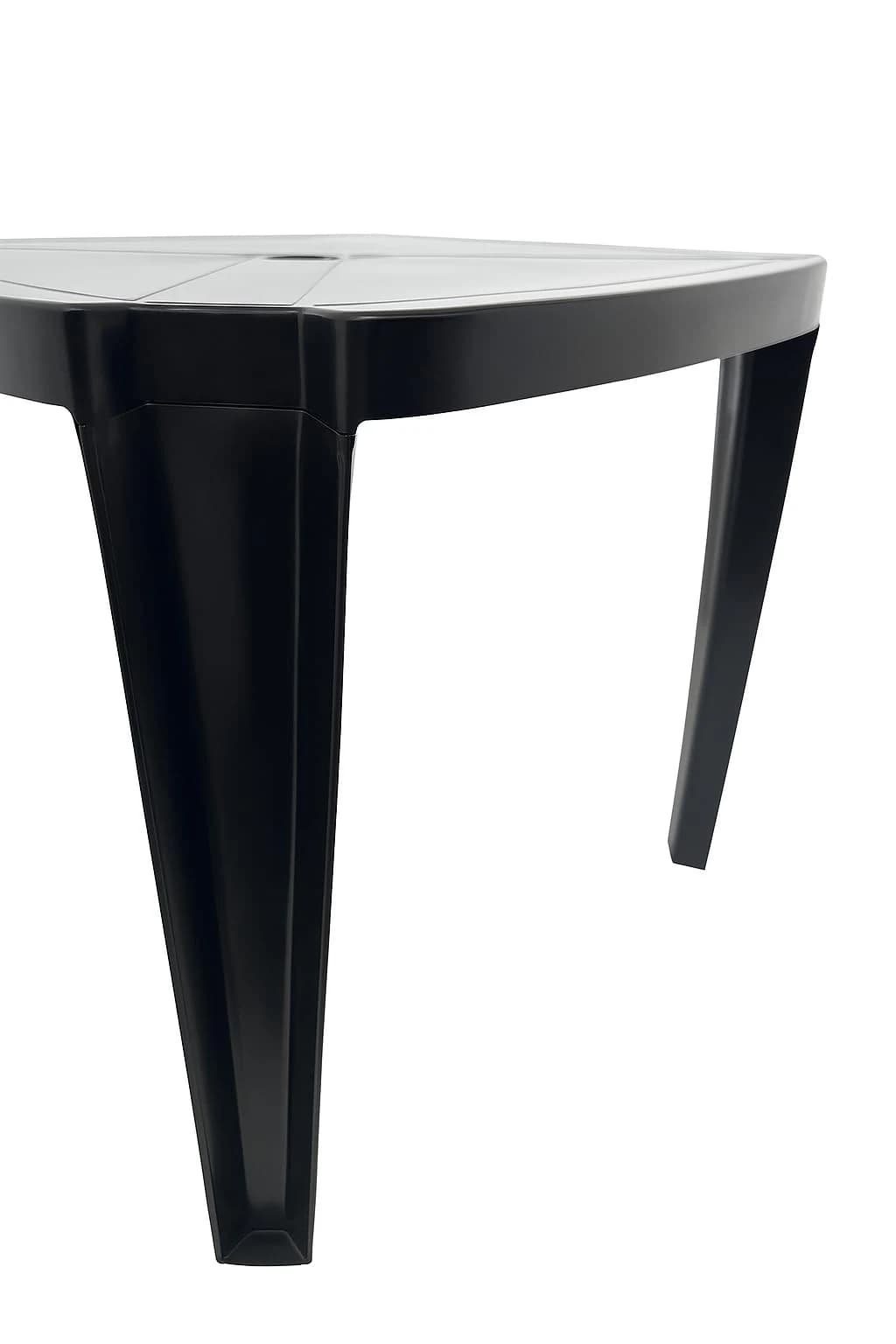 Mesa Desmontável e Empilhável Plástico Preto 70x70cm Quadrada para Uso